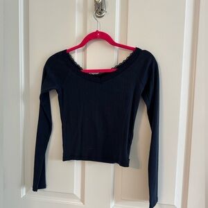 Hollister Navy Longsleeve